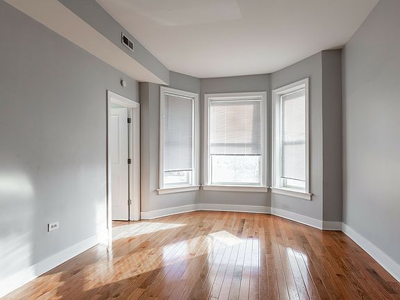 4th image of 4736 W Armitage Ave APT 2