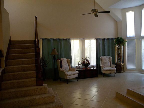 4th image of 6407 Via Espana Dr