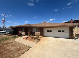 1618 Parklawn Dr, El Cajon, CA 92021