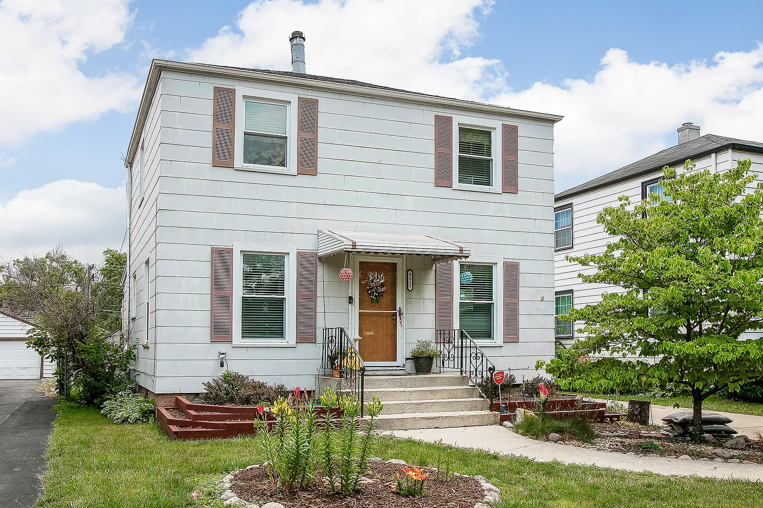 4527 Grove Ave photo 1