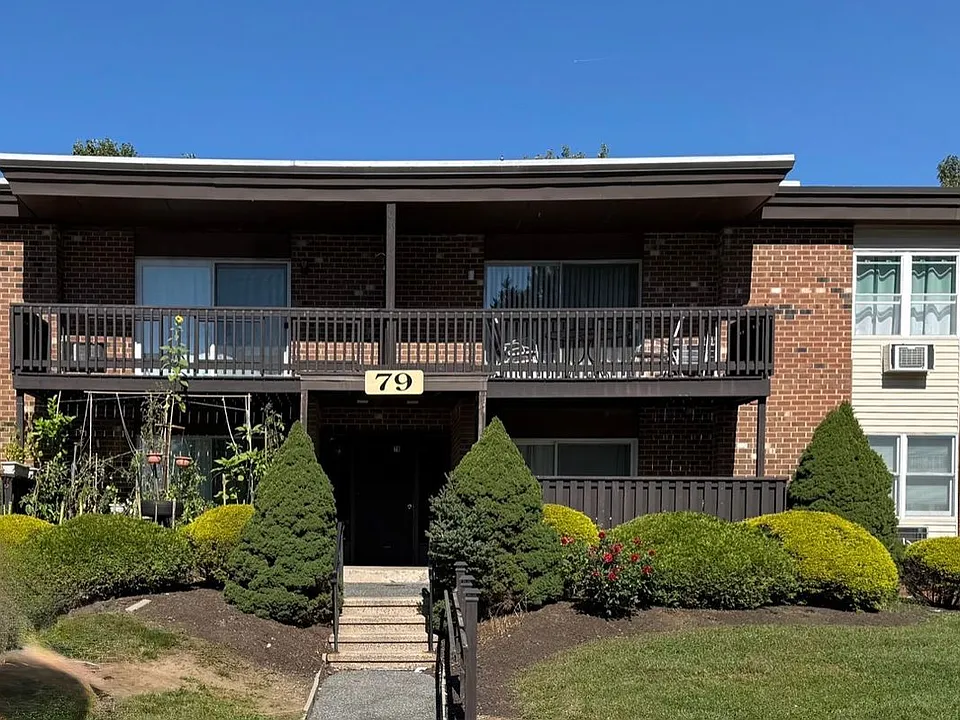 79 Balance Rock Rd #3