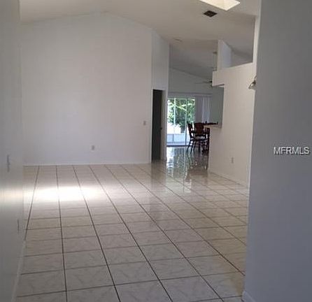 2nd image of 3166 Santa Cruz Dr