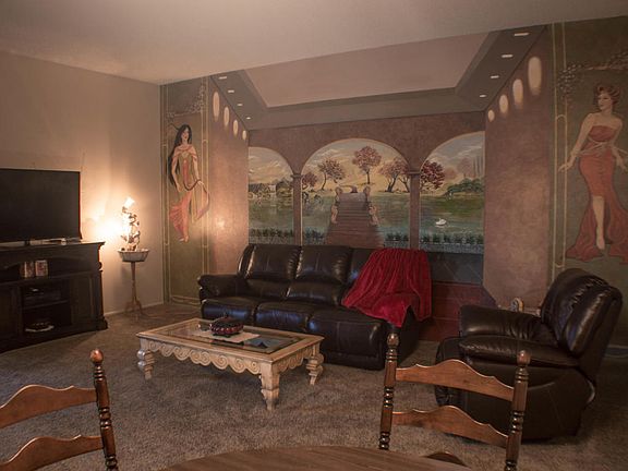 3rd image of 10878 W Coggins Dr
