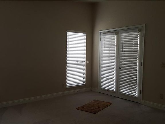 4th image of 211 Bass Dr Unit C