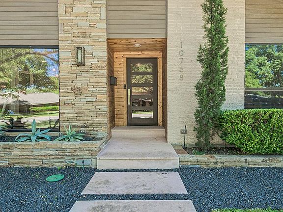 4th image of 10768 Bushire Dr
