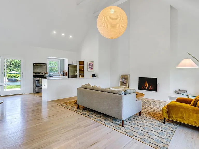 107 Seven Ponds Rd — Photo 7