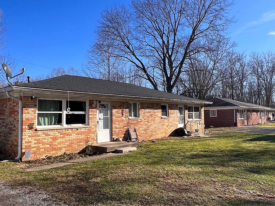 2nd image of 2945 S Pinewood Ln