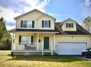 12469 McNeeley Rd, Akron, NY 14001