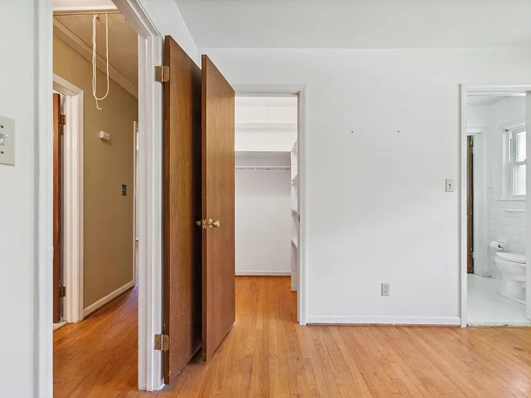 1876 Cameo Ct — Photo 14