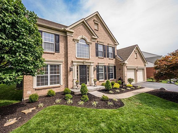 2nd image of 7888 Yellowwood Dr