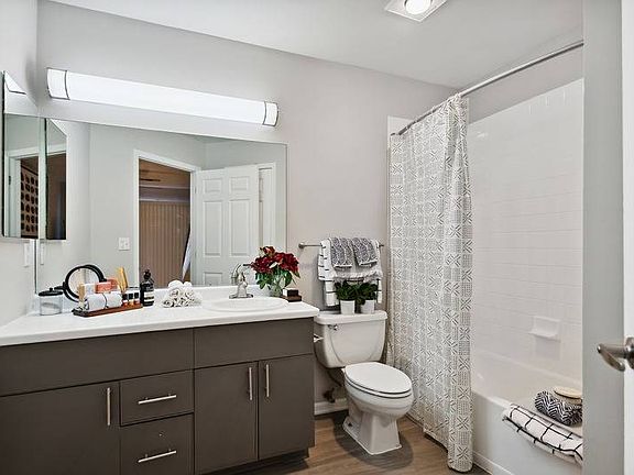 2nd image of 100 Morgan St #116-135A