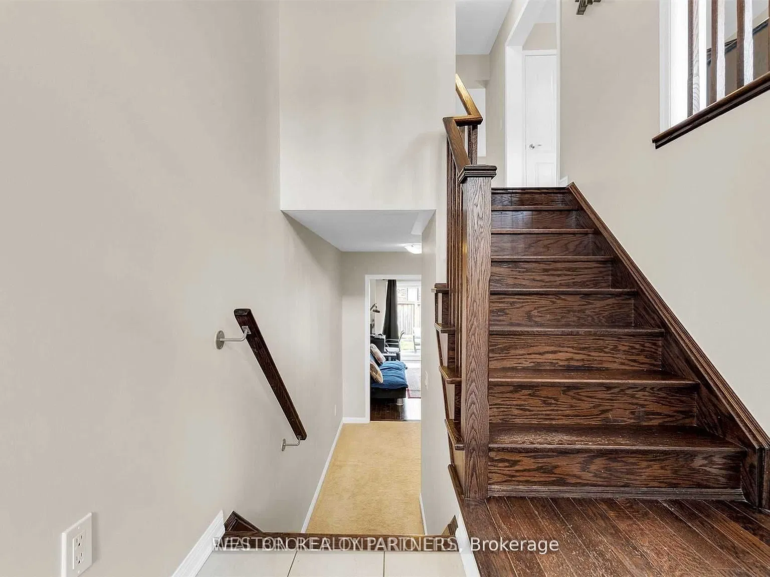 3 bed, $3,000 — Photo 4