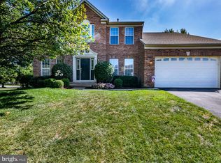 20724 Rainsboro Dr, Ashburn, VA 20147