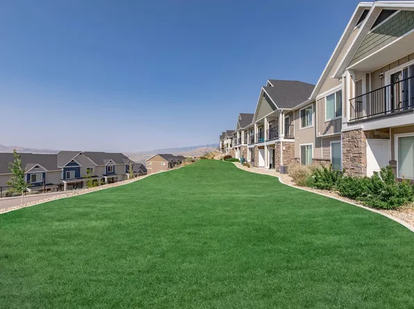 Towns of Traverse Mountain