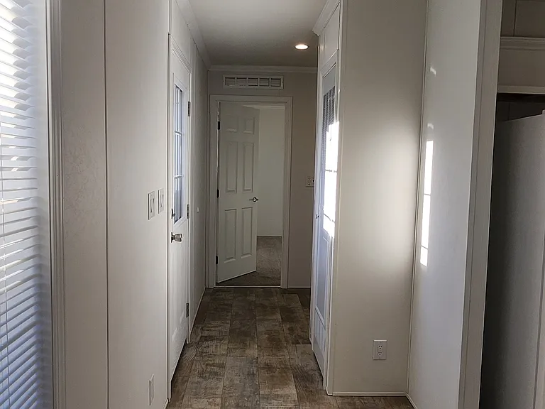 5425 Valley Dr #34 — Photo 12