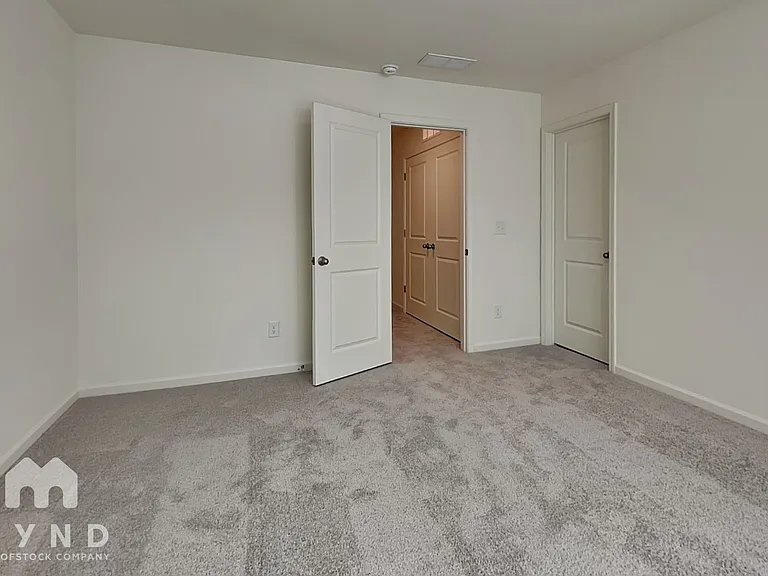 3005 Fulong Dr — Photo 7
