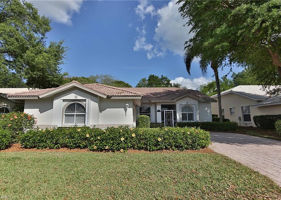 1st image of 12744 Yacht Club Cir