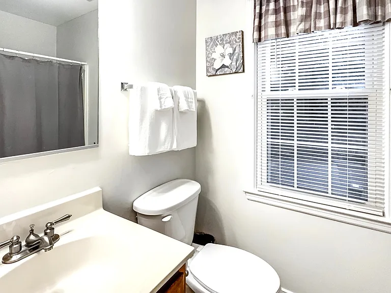 9703 Country Way Rd — Photo 10