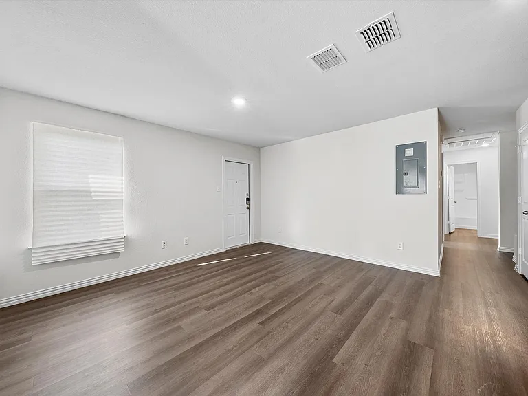 2408 McKenzie Ave #A — Photo 9