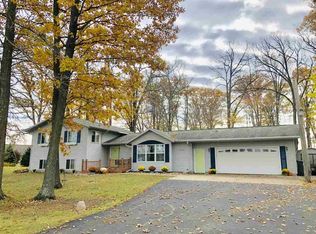 10822 4th St, Hewitt, WI 54441