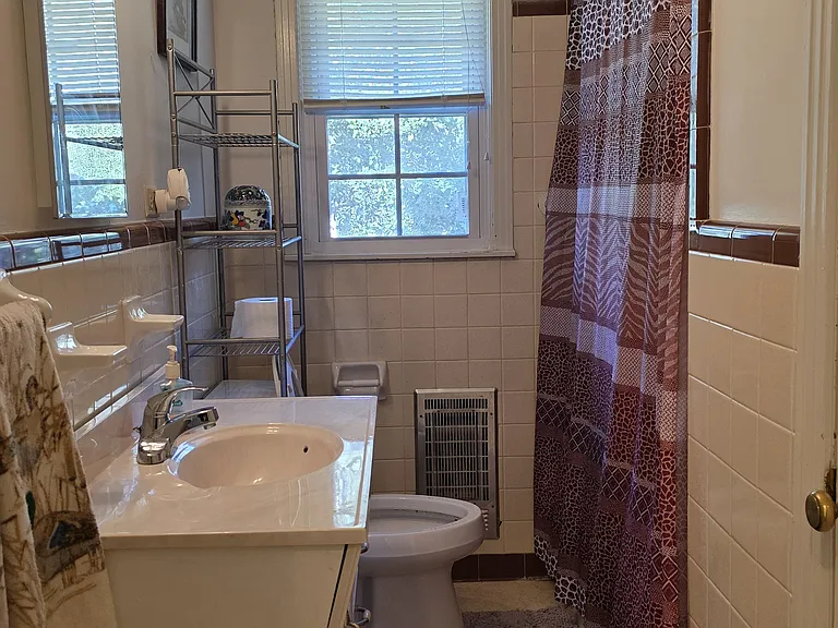 5004 Holmes Ave NW — Photo 22