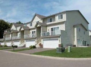 8111 Darcy Ln, Inver Grove Heights, MN 55076