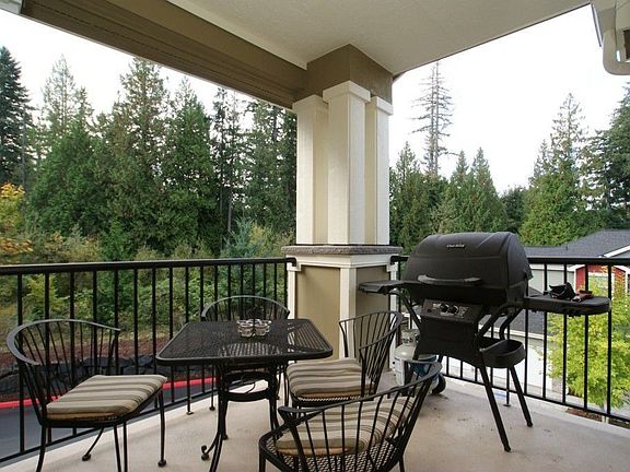 5th image of 4325 Issaquah Pine Lk SE Unit 706