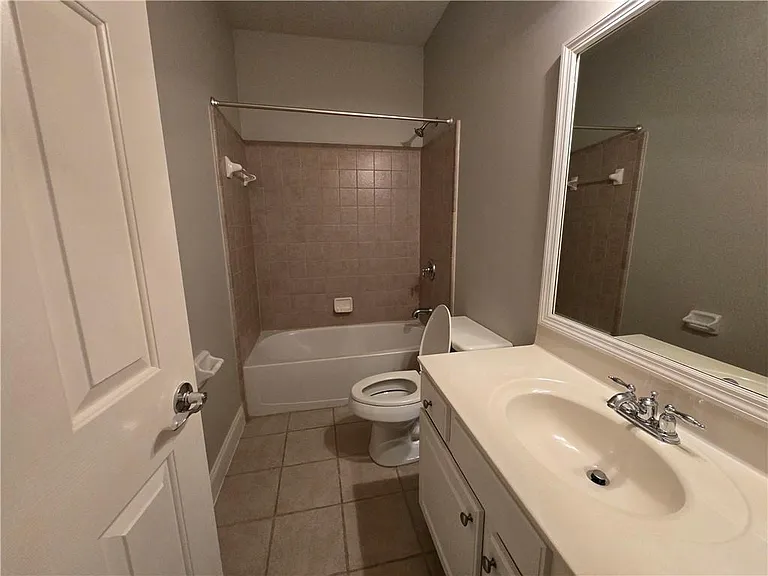 624 Maple Grove Way — Photo 18