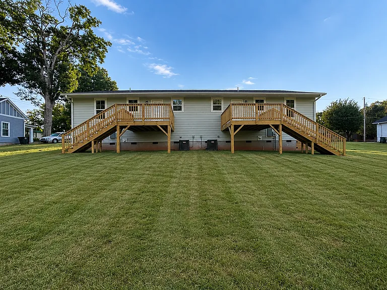 432 N Caldwell Ave — Photo 9