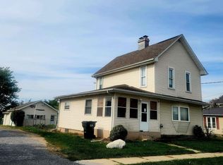115 W Orange St, Cromwell, IN 46732