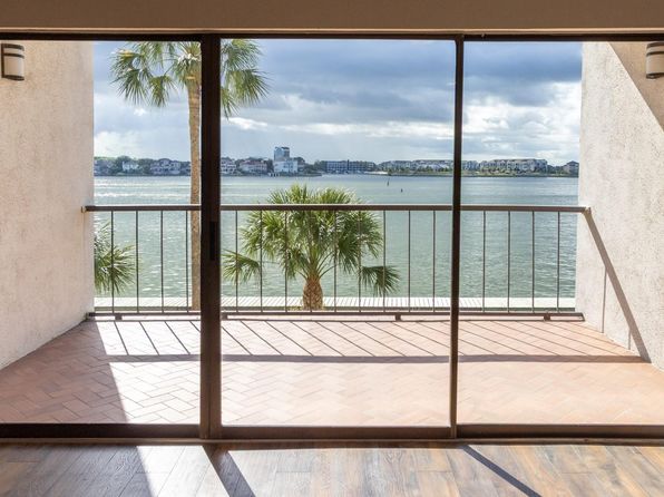 401 Lakeside Ln APT 111