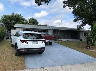 5121 Dove Dr, New Port Richey, FL 34652