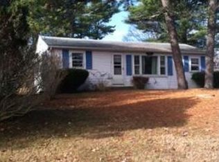 6 Restful Ln, Wareham, MA 02571