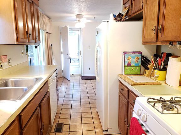 5th image of 56222 River Grove Ln