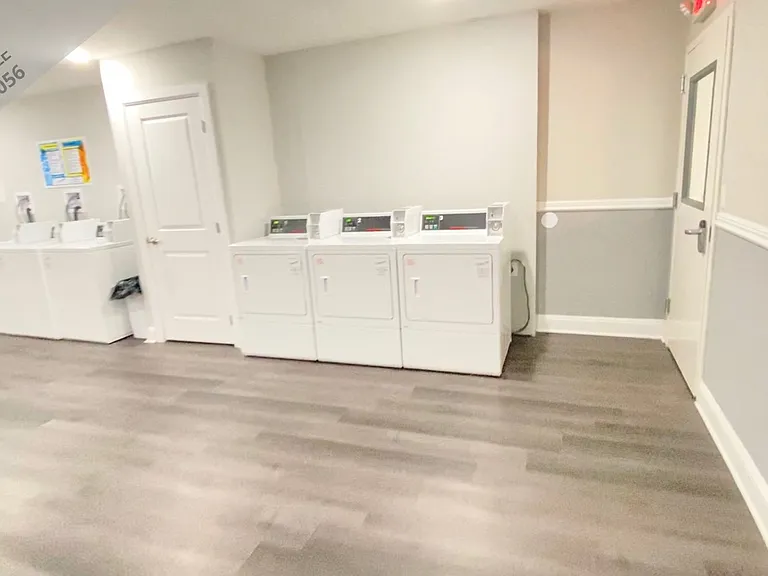 144 Fair St #206 — Photo 2