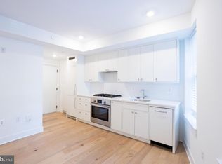 2869 28th St NW #102, Washington, DC 20008