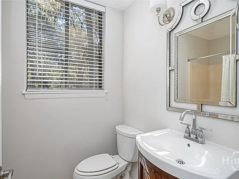 28 Dame Kathryn Dr — Photo 16