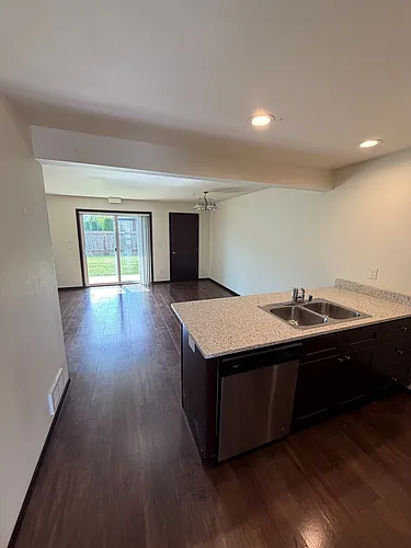 Floor plan 204