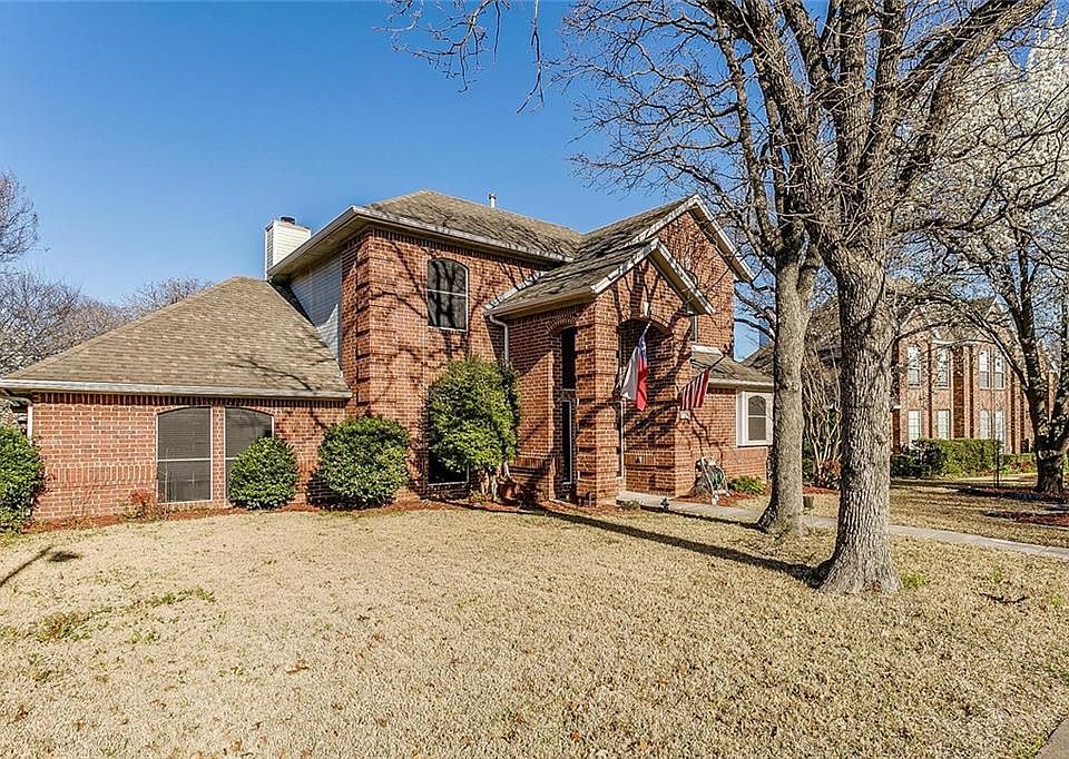 2nd image of 1515 Holly Ridge Dr