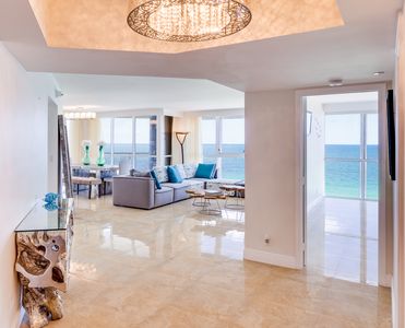16485 Collins Ave APT 936, Sunny Isles Beach, FL, 33160