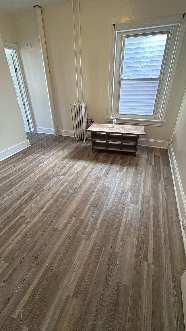 420 Woodward St Floor 2 photo 1