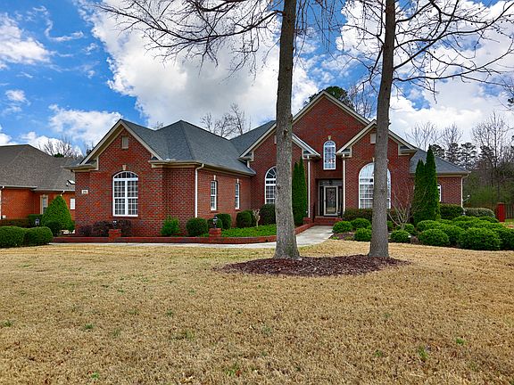 2nd image of 246 Bishop Farm Way NW