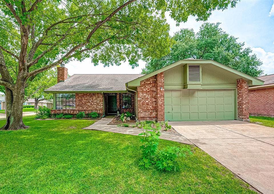 Welcome home! 22003 Birch Valley Drive is situated on a gorgeous corner lot.