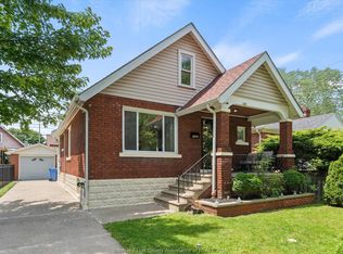 2307 Fraser Ave, Windsor, ON N8X 3Z8