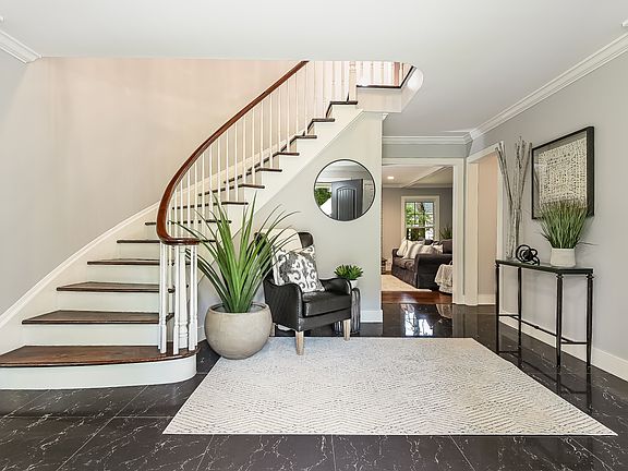 17 Boulder Brook Road