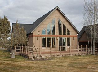 8625 Red Wing Ln, Redmond, OR 97756