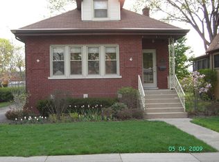 528 S Highland Ave, Arlington Heights, IL 60005
