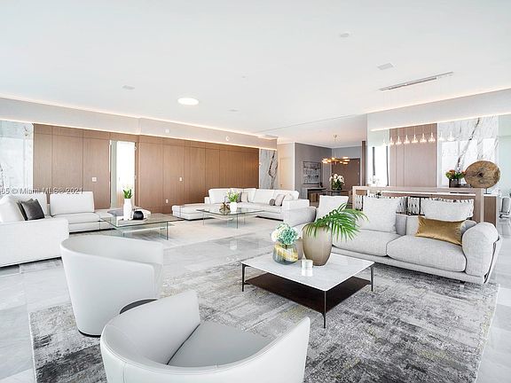 5th image of 17141 Collins Ave #1-UPH