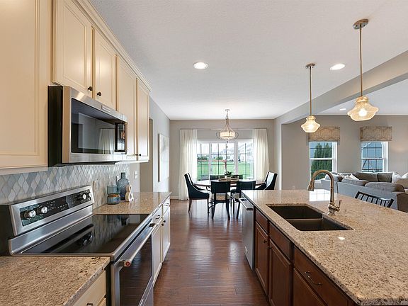 4th image of 6870 Harper Ln