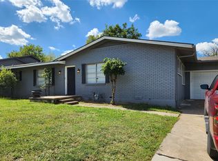 5504 Stonewall St, Greenville, TX 75402